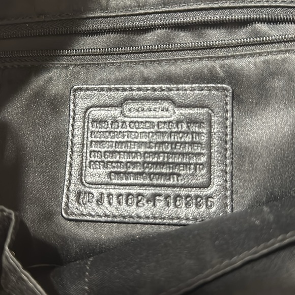 Coach Handbag - Picture 4 of 8